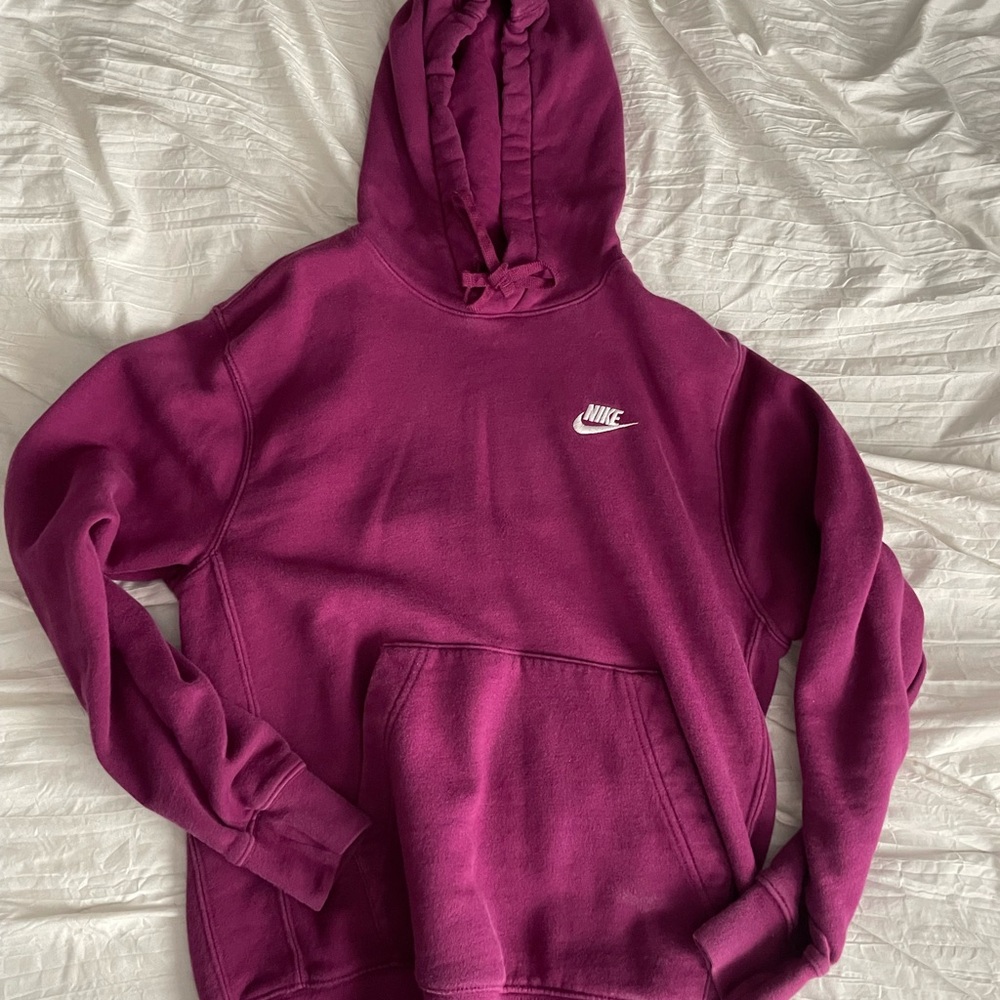 purple/pink nike hoodie
